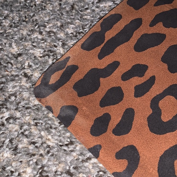 Clare V Foldover Clutch with tabs - Picture 10 of 12